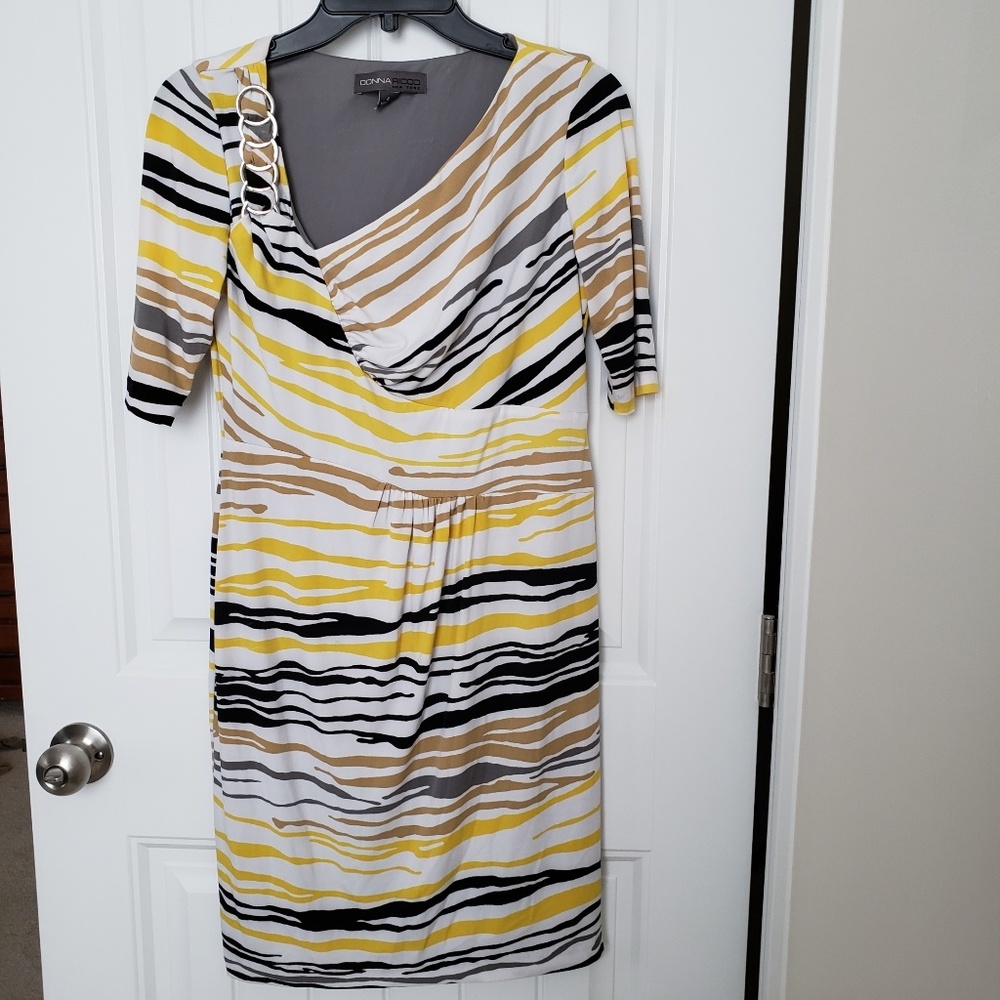 Beautiful Donna Ricco Dress, Size 4